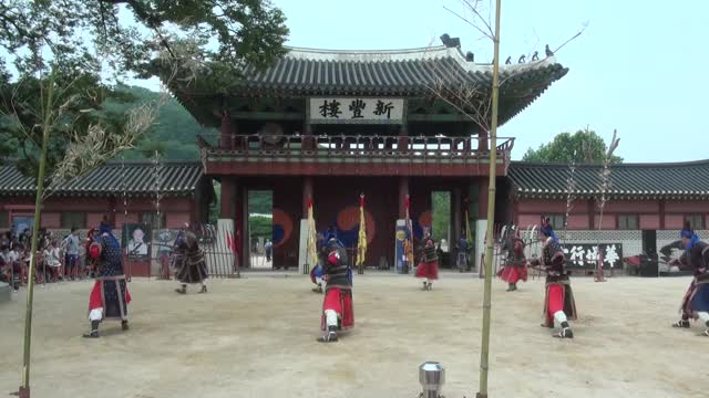 Tridents vs. Pikes demonstration