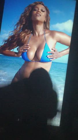 big tits bikini cumshot tribute tyra banks gif