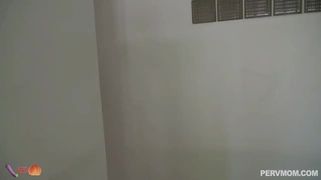 Honey Blossom - PervMom - Operation Prank Stepmom - 1