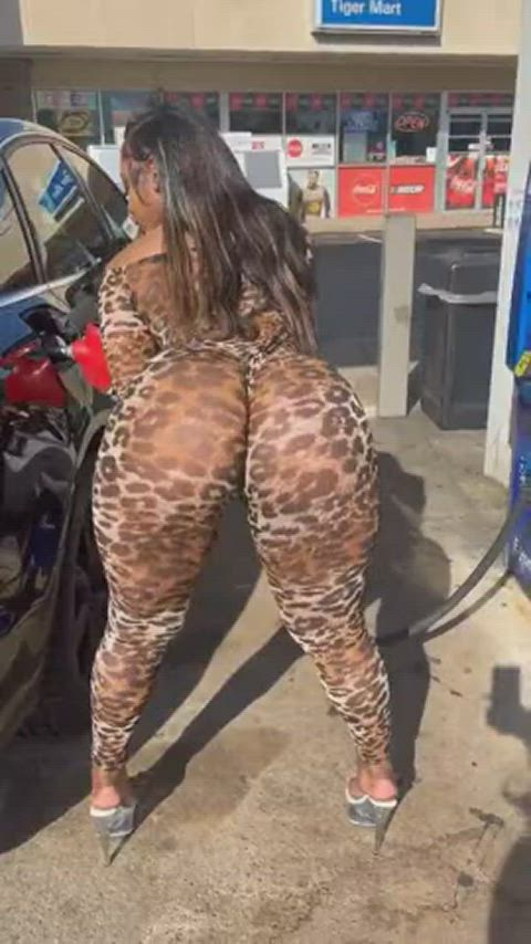 She was a vision of beauty, her curves accentuated by her tight fitting dress and