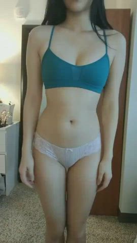 shaved pussy small tits teen turkish gif