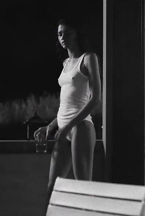 nipples see through clothing zendaya celebs gif