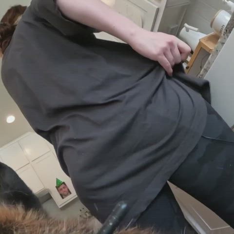 ass big ass booty leggings thick upskirt yoga pants gif