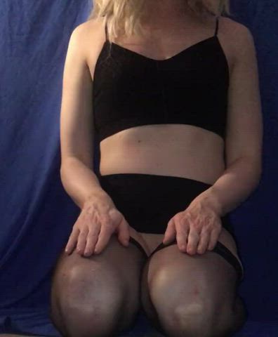 Chastity day 11! Feeling very femme :)