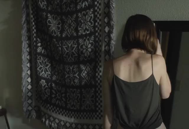 Martine Moore in Five-Fingered Lucy (2015)-2