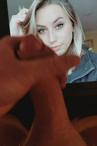 Doing jerk tributes for blondes :kik/wickr TLtribs