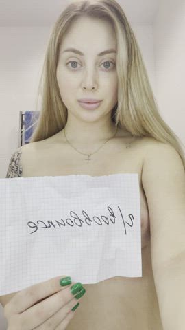 boobs boobs donna sister gif