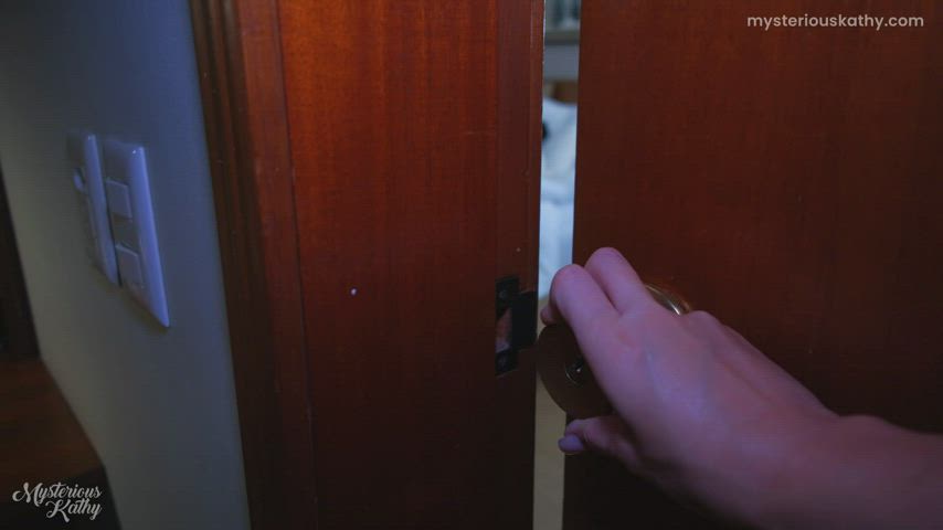 Naughty stepdaughter had a quickie with her stepdad in the middle of the night.