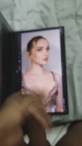 Dove Cameron cum tribute!!