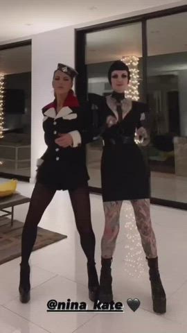 brunette celebrity kate beckinsale legs stockings gif