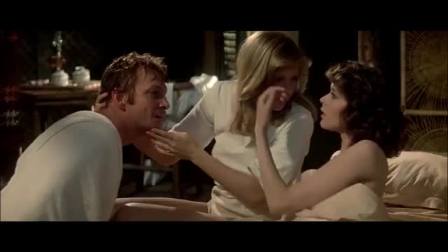 Emmanuelle 2 - Erotic Scene 16