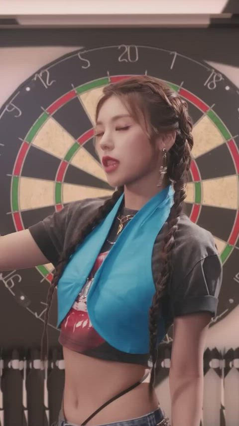 body celebrity korean gif