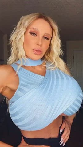 Fake Tits Lips MILF gif