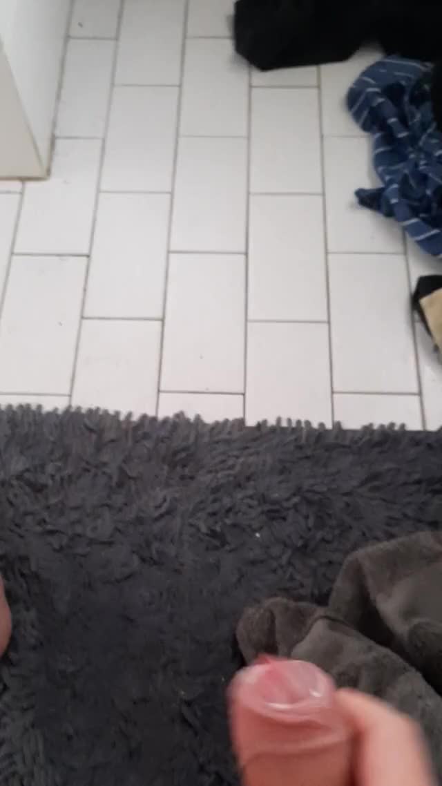 It's a shame to let all this cum go to waste, maybe one of you lads will know what