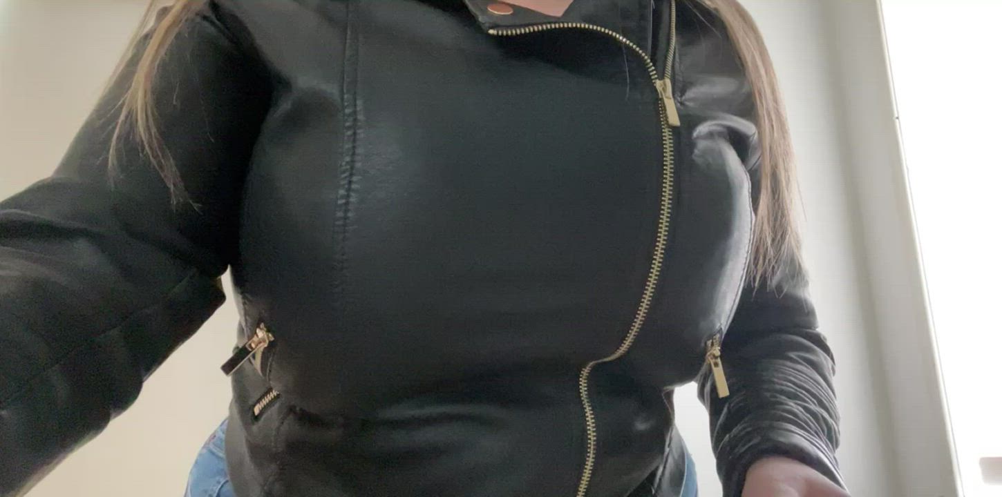 Am I your type? 😊