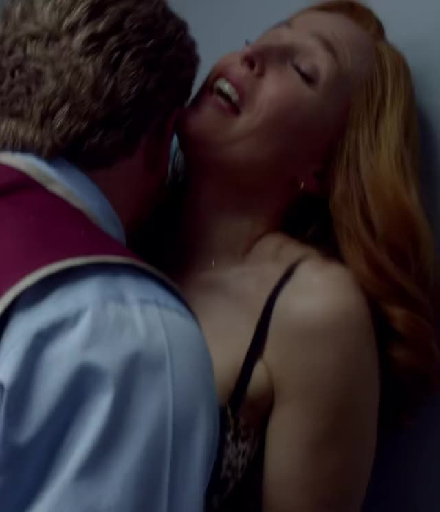 Gillian Anderson - The X-Files S10E03 Mulder And Scully Meet the Were-Monster - 02