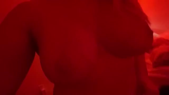 Red light big tit bounce... @DearAbby21