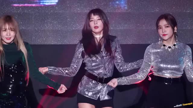 Red Velvet Seulgi, Wendy, and Yeri