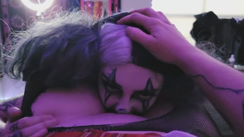 Let's clown around