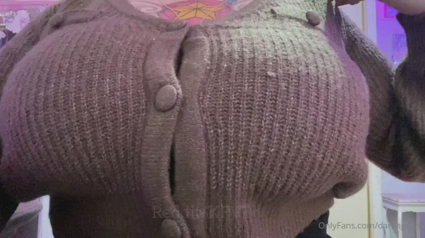 Big Tits Latina OnlyFans gif