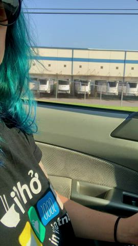 Decided to entertain myself (and others!) on my drive today 😜 [gif]