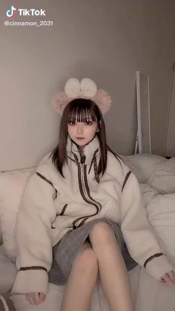 TikTok Japan (2893)