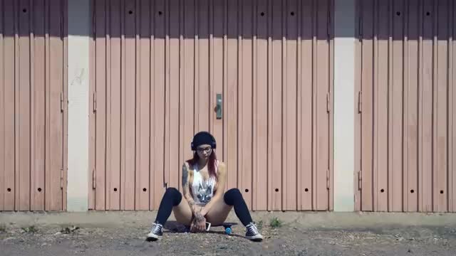 Best kind of skateboard girls