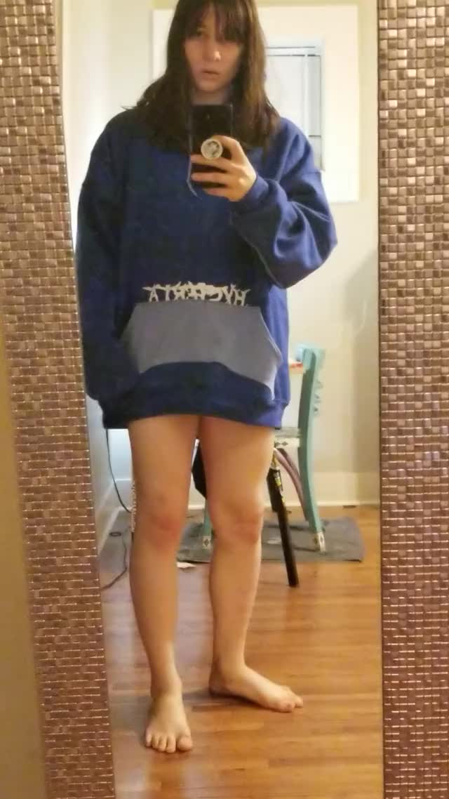Idk why I felt like flippin' off the camera at the end but my finger wasn't the only