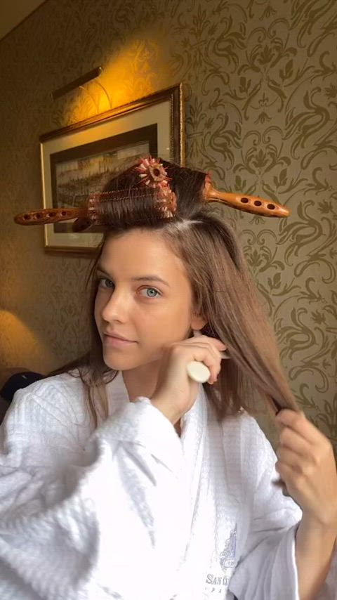 barbara palvin cute model gif