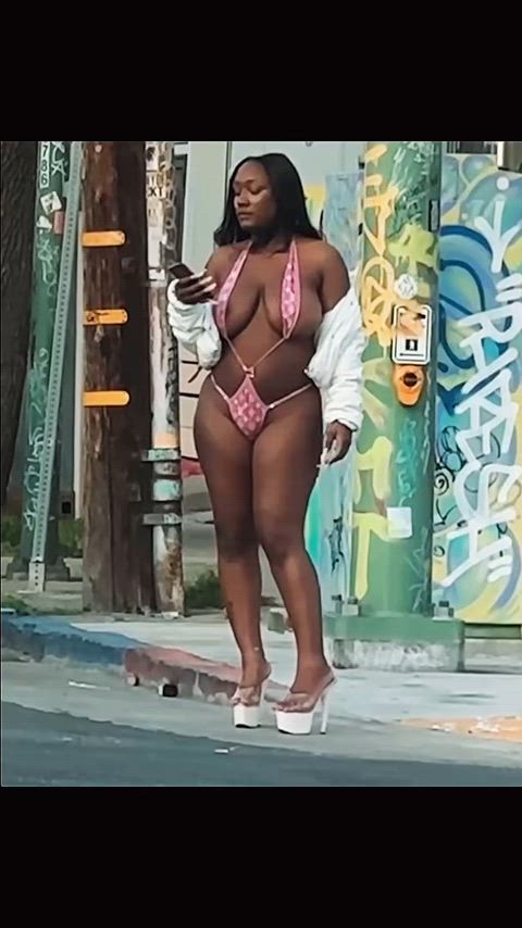 big tits boobs ebony happy ending huge tits natural tits prostitute tits gif