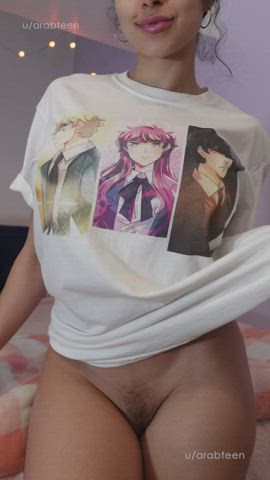 Imagine the feeling of having your cock between my boobs [flash]