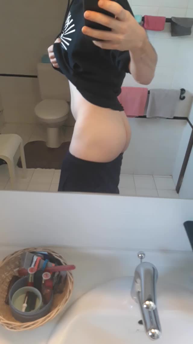 OwO, whats this?