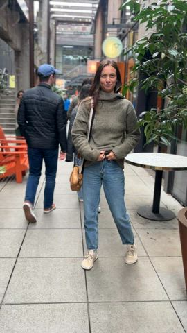 Cute girls with nice tits should get to show them off, even in public