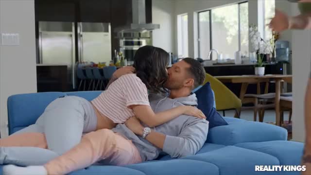 Gabbie Carter Fucks Her Roommate's BF