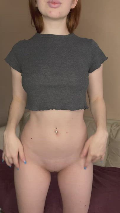 Petite horny slut;) 19yo. On my OnlyFans I make custom content, b/g, sexting, joi,