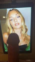 Maddie Ziegler made me erupt