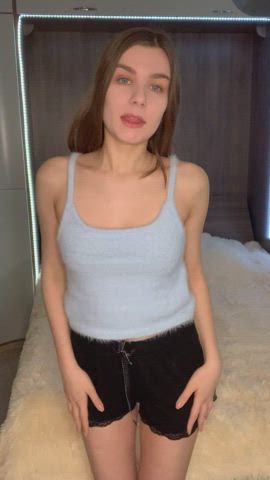 I have both, but today I show you my petite ass