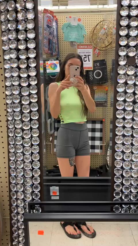 I love hobby lobby 💖