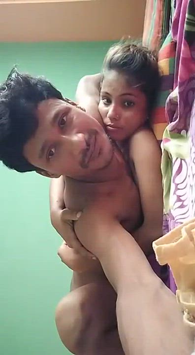 HORNY BABEGET HER PUSSY FUCKED HARD BY HER BOYFRIEND [LINK IN COMMENT] ??