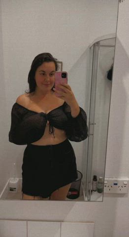 big tits brunette jiggling natural tits tall tit slapping tits titty drop bigger-than-you-thought