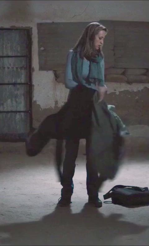 Manon Kahle - "Thank You For Bombing"