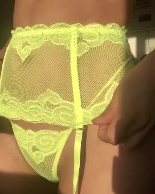 @bootyful_barista