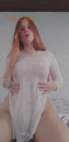 Would you fuck a slutty latina like me? ? Dm me in the link below ⬇️