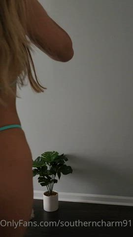 ass bikini blonde gif