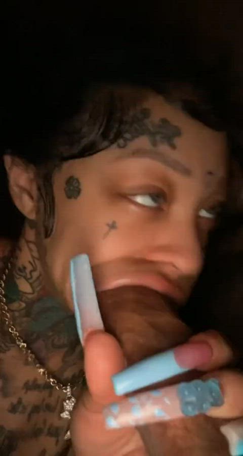😂would you let your dick play wit in her jaws next ? Drop a 👀 #More of her