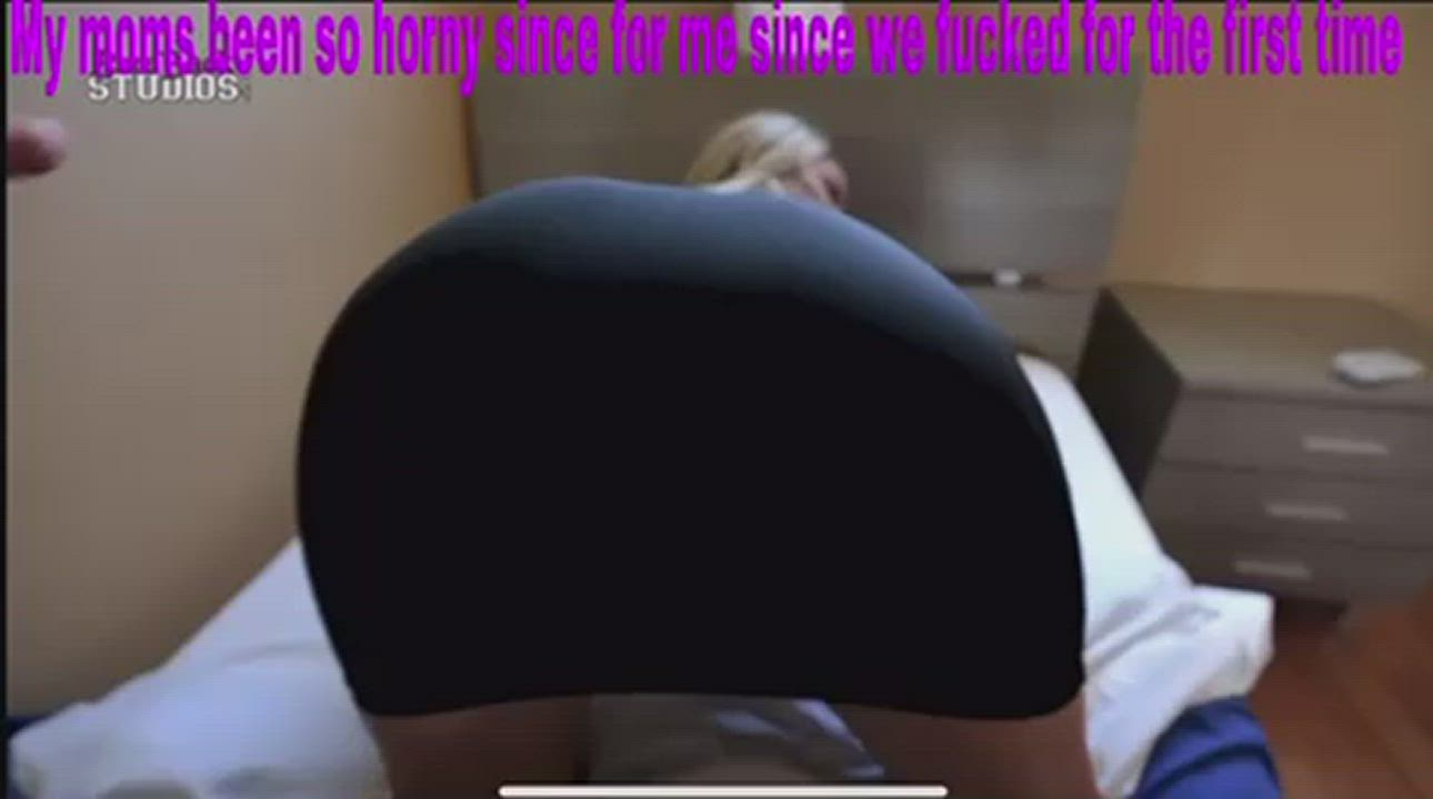 MILF GIF by mompounder