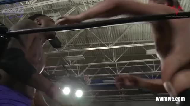 WWN Freebie: Matt Riddle vs. Shane Strickland (EVOLVE 104)