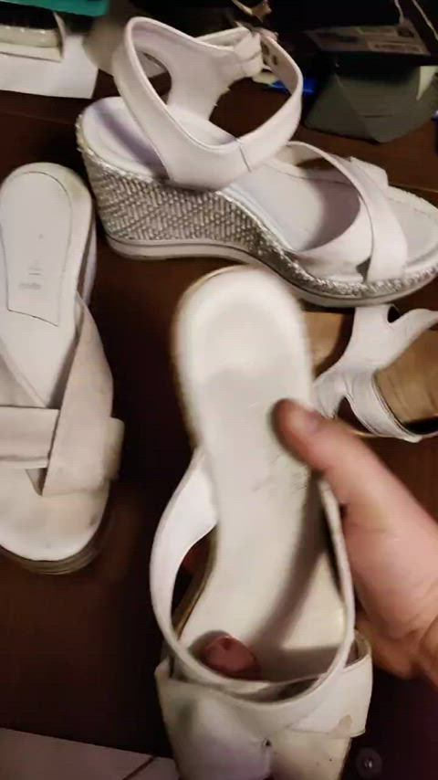 cum feet fetish foot fetish heels high heels jerk off milf mom shoes small cock gif