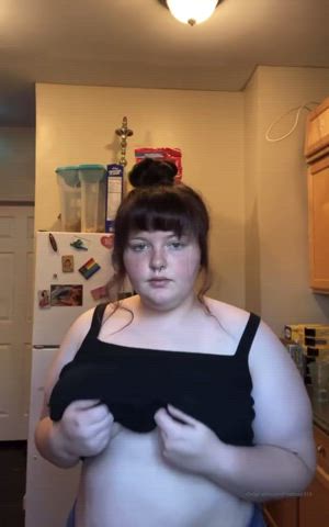 Alt BBW Big Tits Flashing Pawg Tattoo Tits Titty Drop White Girl gif