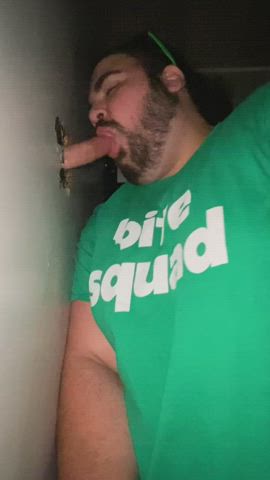 Sucking cock while on the clock